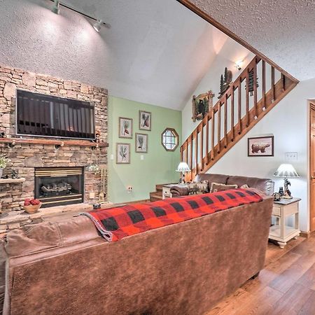 Picturesque Pigeon Forge Cabin With Mountain Views Exterior foto